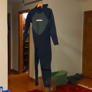 Wet Suit